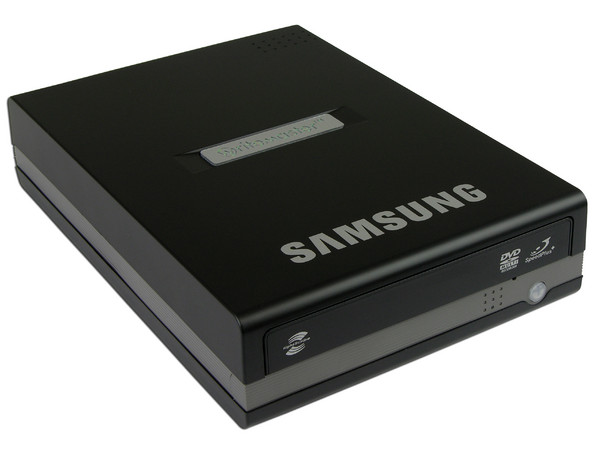 Quemador Samsung LightScribe, Color Negro, Externo:
DVD+RW: Graba/Regraba/Lee: 20x/8x/16x,
DVD+R DL: Graba 16X, DVD-R DL: Graba 12X,
DVD-RW: Graba/Regraba/Lee: 20x/6x/16x,
CD-RW: Graba/Regraba/Lee: 48x/32x/40x. USB 2.0