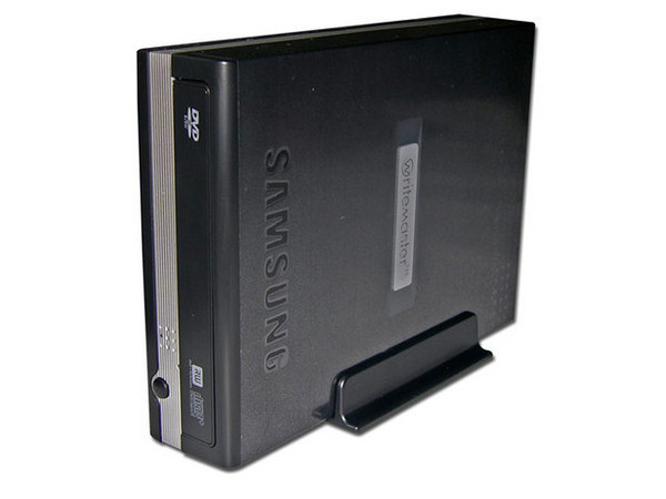 Quemador Samsung, Multiformato Externo, Color Negro,
DVD+RW: Graba/Regraba/Lee: 16x/8x/16x,
DVD+R DL: Graba 8X, DVD-R DL: Graba 4X,
DVD-RW: Graba/Regraba/Lee: 16x/6x/16x,
CD-RW: Graba/Regraba/Lee: 48x/32x/48x. USB 2.0