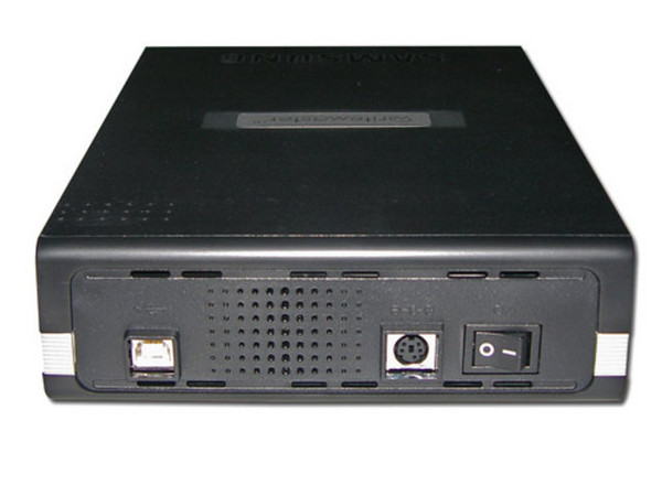 Quemador Samsung, Multiformato Externo, Color Negro,
DVD+RW: Graba/Regraba/Lee: 16x/8x/16x,
DVD+R DL: Graba 8X, DVD-R DL: Graba 4X,
DVD-RW: Graba/Regraba/Lee: 16x/6x/16x,
CD-RW: Graba/Regraba/Lee: 48x/32x/48x. USB 2.0