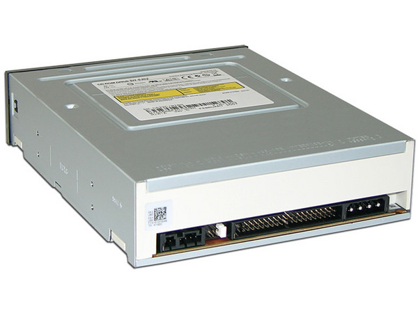 Quemador Samsung, Multiformato, IDE:
DVD+RW: Graba/Regraba/Lee: 20x/8x/16x,
DVD+R DL: 12x, DVD-R DL: 12x, DVD-RAM: 12x,
DVD-RW: Graba/Regraba/Lee: 20x/6x/16x,
CD-RW: Graba/Regraba/Lee: 48x/32x/48x