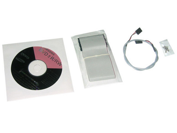 Quemador Samsung (DVD/CD-RW), Color Beige:
DVD+RW: Graba/Regraba/Lee: 16x/8x/12x,
DVD+R DL, DVD-R DL: Graba 4X,
DVD-RW: Graba/Regraba/Lee: 16x/6x/16x,
CD-RW: Graba/Regraba/Lee: 48x/32x/40x