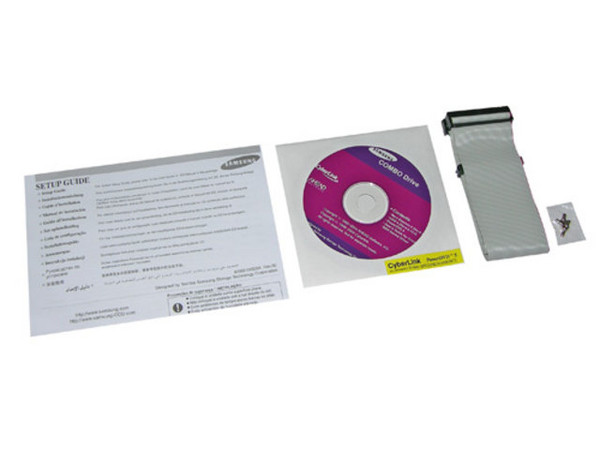 Combo Samsung Quemador de CDs 52x/32x/52x + DVD 16X (Solo Lectura), Color Negro.