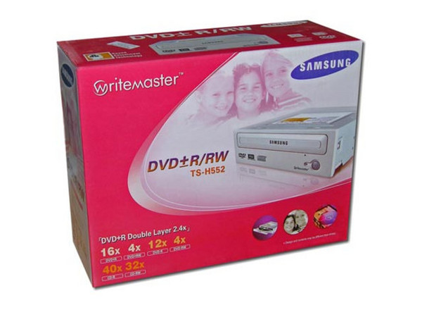 Quemador Samsung, Multiformato Color Beige:
DVD+RW: Graba/Regraba/Lee: 16x/4x/16x,
DVD+R DL: Graba/Lee: 2.4X,
DVD-RW: Graba/Regraba/Lee: 12x/4x/16x,
CD-RW: Graba/Regraba/Lee: 40x/32x/48x