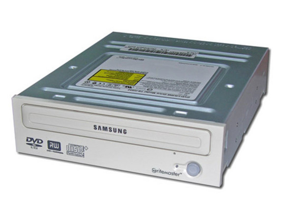 Quemador Samsung, Multiformato Color Beige:
DVD+RW: Graba/Regraba/Lee: 16x/4x/16x,
DVD+R DL: Graba/Lee: 2.4X,
DVD-RW: Graba/Regraba/Lee: 12x/4x/16x,
CD-RW: Graba/Regraba/Lee: 40x/32x/48x