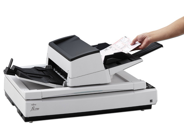 Escáner de Cama Plana Fujitsu FI-7700, Hasta 600 dpi, ADF Hasta 300 hojas, USB.