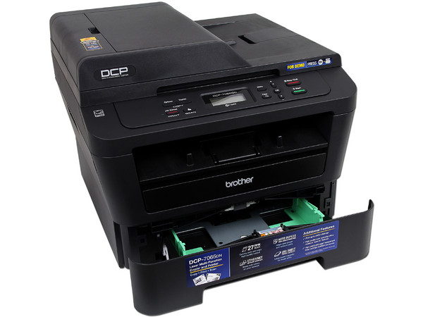 Multifuncional Brother DCP-7065DN: Impresora Láser Monocromática, Copiadora, Escáner, hasta 27ppm, 2400 x 600 dpi, Ethernet, USB.