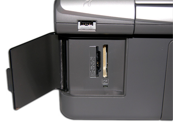 Multifuncional Epson CX5700F, 1200DPI, 20PPM B/N, 19PPM Color. Copiadora/Scanner/Fax