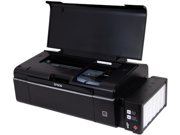 Impresora de Inyección a Color Epson EcoTank L800, Resolución hasta 5760 x 1440 dpi. Mayor volumen de impresión con el nuevo Sistema de Tanques de Tinta de 6 colores.