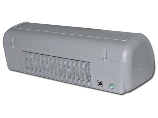 Impresora de Inyección a Color HP Deskjet 3920, resolución 1200dpi.