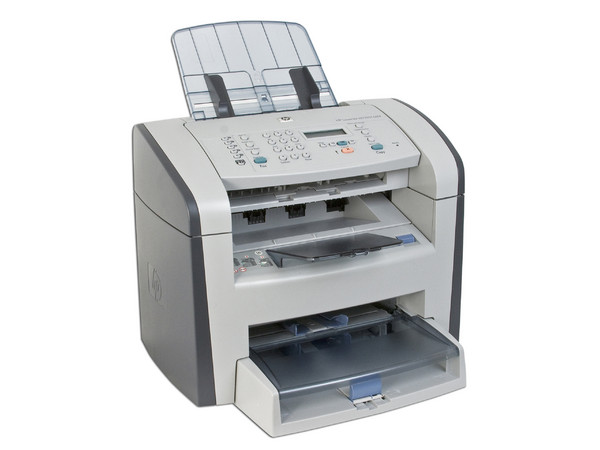Multifuncional HP LaserJet M1319F: Impresora Láser Monocromática, Copiadora, Escáner y Fax.