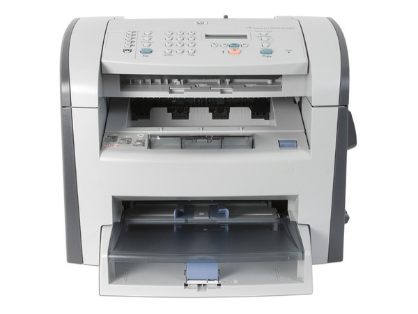 Multifuncional HP LaserJet M1319F: Impresora Láser Monocromática, Copiadora, Escáner y Fax.