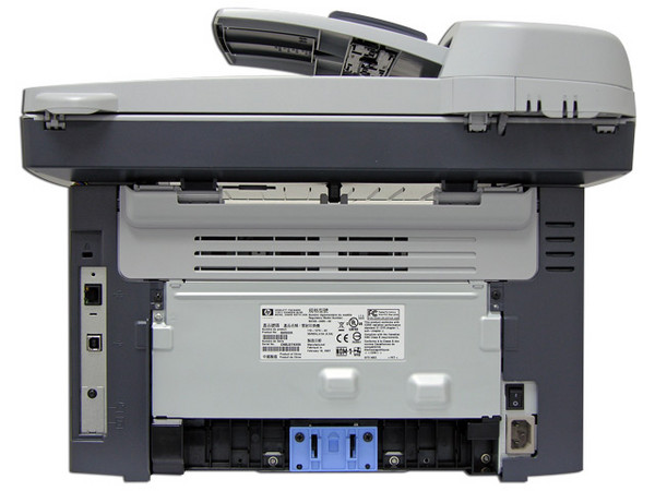 Multifuncional HP LaserJet 3052. Impresora/Copiadora/Scanner. 19 PPM, 1200DPI, Interfase USB y Red 10/100Mbps