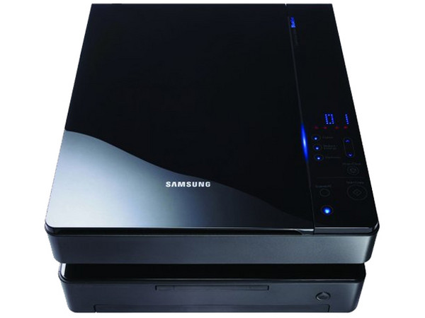 Multifuncional Samsung SCX-4500 Ultramoderna con Acabado Piano Negro: Impresora Láser Monocromática, Copiadora y Escáner