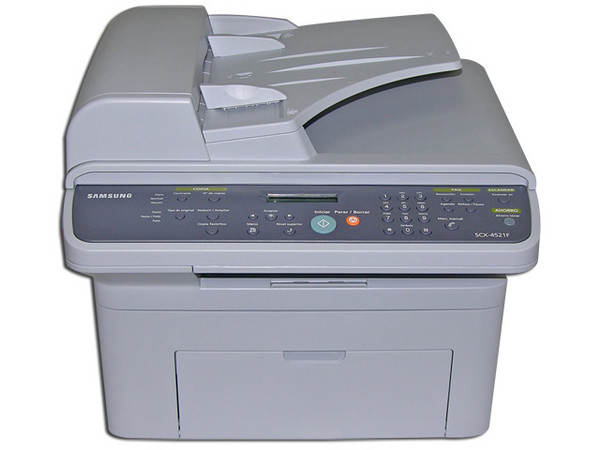 Multifuncional Samsung SCX-4521F: Impresora Láser Monocromática, Copiadora, Escáner y Fax.