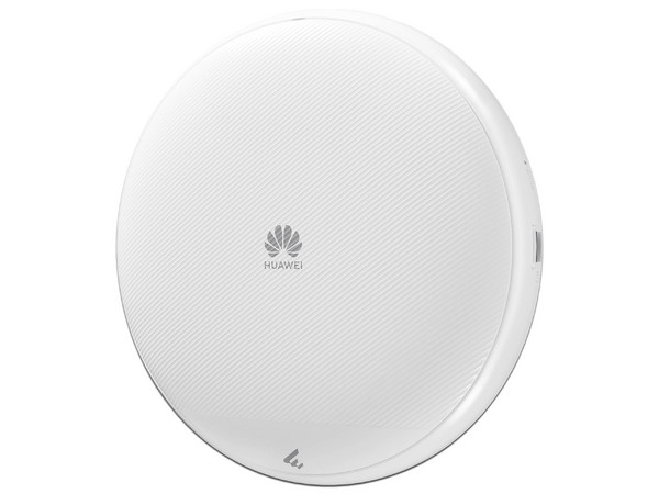 Punto de Acceso Huawei AP673, Wi-Fi 7, Tri-Banda, 13.66 Gbps, Smart Antenna, Puerto 5G.