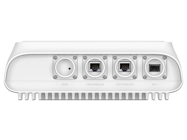 Access Point TP-Link EAP668-Outdoor HD, 3 puertos LAN de 2.5G, Doble Banda 2.4GHz y 5GHz, Wi-Fi 6, hasta 3500 Mbps, 4 Antenas, Color Blanco.