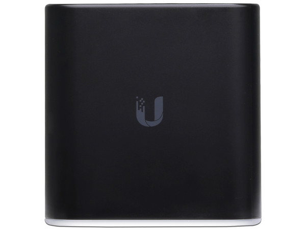 Access Point Ubiquiti airCube Wireless N (Wi-Fi 4), hasta 300Mbps.