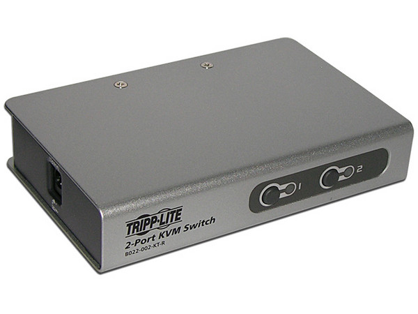 Switch KVM Tripp Lite de 2 puertos. Controla dos computadoras desde un teclado/monitor/mouse.