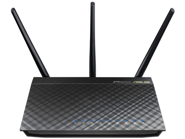 Router Gigabit Wireless Asus RT-AC66U de doble banda 802.11ac, hasta 1.75Gbps.