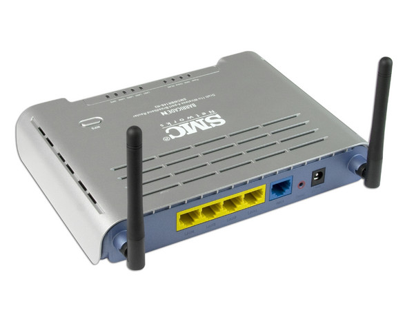 Ruteador SMC Wireless-N Barricade N con 4 Puertos hasta 300Mbps.
