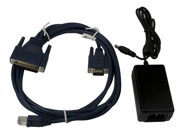 Ruteador 3Com 3012 acceso a WAN para oficinas remotas.
Un puerto 10/100BASE-T; dos serie (Sínc/Asínc); uno de Consola, y uno serie AUX