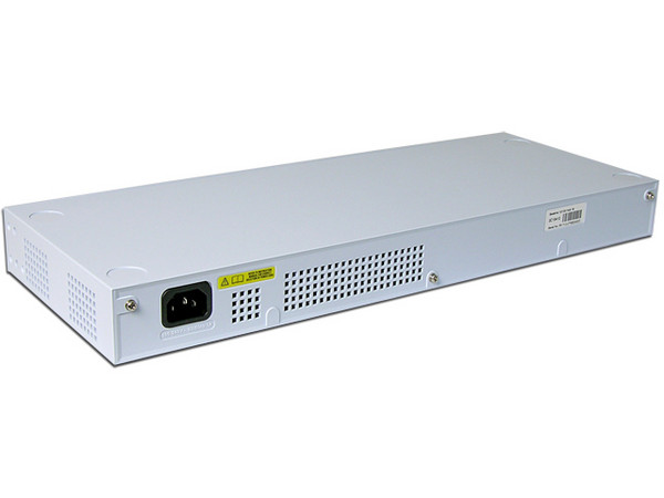Hub 3Com® SuperStack3 Baseline Dual Speed de 16 ptos 10/100