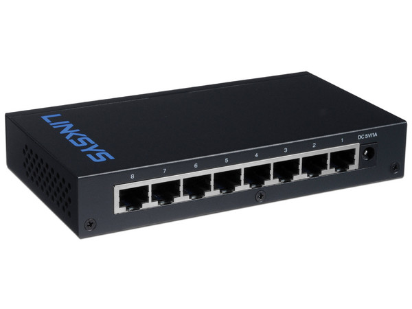 Switch Gigabit LINKSYS SE3008 de 8 puertos 10/100/1000 Mbps.