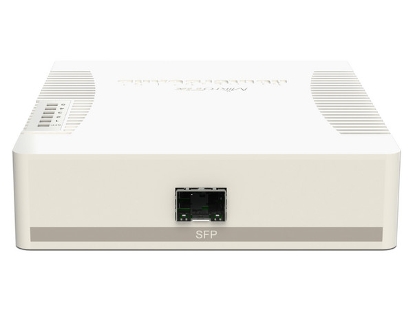 Switch MikroTik RB260GSP de 4 puertos 10/100/1000 Mbps y 1 puerto adicional SFP.