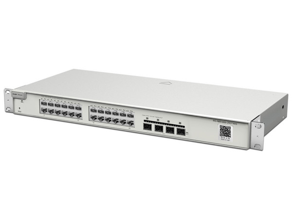 Switch Administrable Ruijie NBS3200 de 24 Puertos RJ-45 Gigabit 10,100,1000 Mbit/s, 4 Puertos SFP+, Color Blanco.
