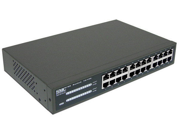 Switch SMC de 24 Puertos 10/100Mbps, Dual Speed