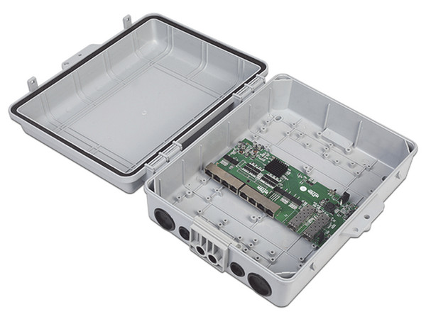 Switch WISP/FTTx Wi-TeK WI-PS310GFR-O de 7 puertos 10/100/1000 Mbps y 2 puertos SFP, PoE.