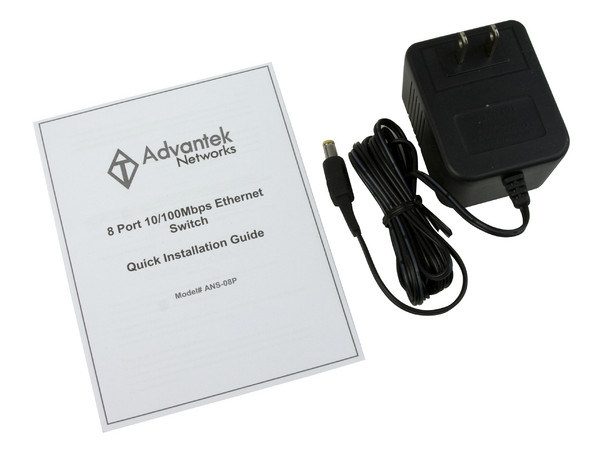 Switch Advantek Networks de 8 Puertos 10/100Mbps