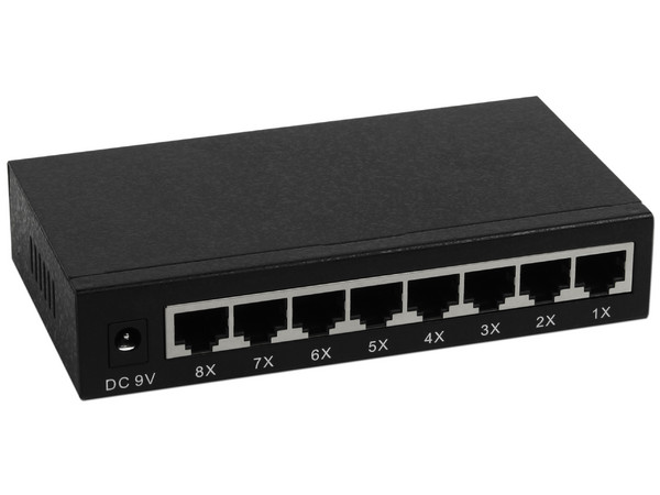 Switch Fast Ethernet INTELLINET de 8 Puertos 10/100Mbps, Metálico.                      