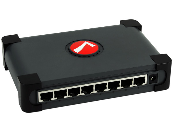 Switch INTELLINET Gigabit de 8 Puertos 10/100/1000 Mbps
