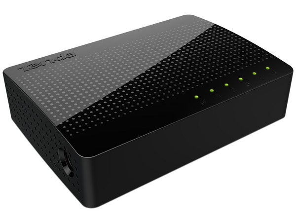 Switch Tenda de 5 Puertos, 10/100/1000 Mbps.