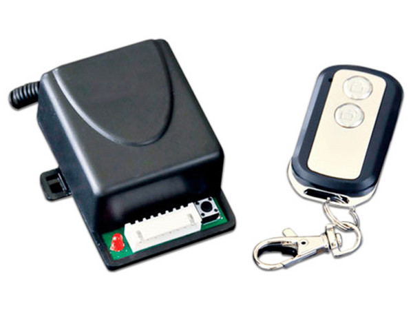 Receptor Inalámbrico con Control Remoto Axceze AX-REC12, 433.92Mhz, Salida de Sirena para Avisos de Apertura y Cierre Soporta Hasta 29 Controles.