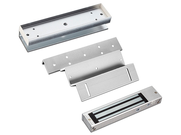 Kit Axceze con Bracket Tipo U AX-M320-U, Bracket Tipo ZL Axceze AX-M320-ZL y Chapa Magnética AX-M320.