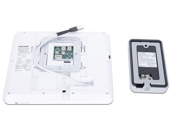 Kit de Videoportero Kocom KCVS701IP2WB, Incluye Frente de calle Con Cámara Integrada y Monitor de 7