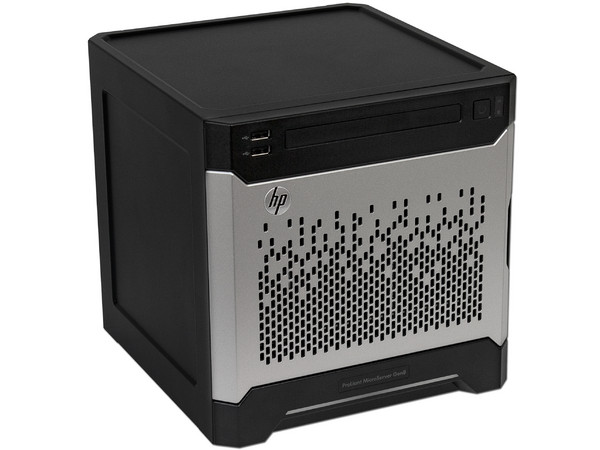 Servidor HP MicroServer G8:
1x CPU Dual-Core Intel Pentium G2020T (2.5 GHz),
2 GB RAM, 4x Bahías LFF NHP SATA HDD cage,
1 x Adaptador Ethernet 332i, 1Gb de 2 puertos,
No incluye Disco Duro.