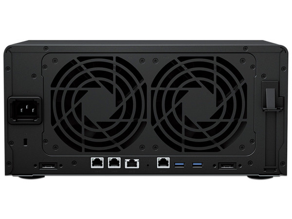 Servidor NAS Synology DS1823XS+, con 8 bahías para discos duros(no incluidos), Memoria RAM de 8GB DDR4, Ethernet. Color Negro.