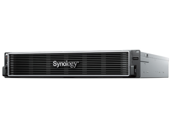 Servidor NAS Synology RS4826xs+: Procesador Intel Xeon D-1739 (hasta 3.5 GHz), Memoria de 16GB DDR4 ECC RDIMM, 12 Bahías, hasta 288TB, Expandible hasta 1.15PB, 2 Puertos 10GbE, USB 3.2, Hot-Swap.