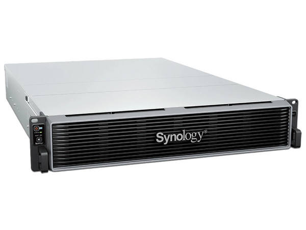 Servidor NAS Synology RS4826xs+: Procesador Intel Xeon D-1739 (hasta 3.5 GHz), Memoria de 16GB DDR4 ECC RDIMM, 12 Bahías, hasta 288TB, Expandible hasta 1.15PB, 2 Puertos 10GbE, USB 3.2, Hot-Swap.