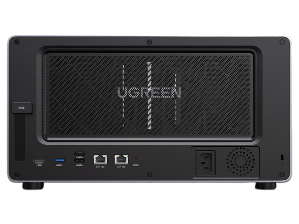 Servidor NAS UGREEN NASync DXP8800 Plus: 
Procesador Intel Core i5 1235U (hasta 4.4 GHz), 
Soporta Hasta 64GB DDR5, 
2 Ranuras SSD M.2,
8 Bahías SATA de 2.5