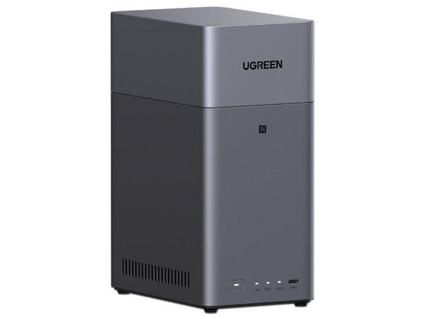 Servidor NAS UGREEN NASync DH2300: 
Procesador RK3576 (hasta 2.2 GHz), 
Memoria RAM de 4GB DDR5, 
Almacenamiento de 32GB eMMC,
2 Bahias SATA de 2.5