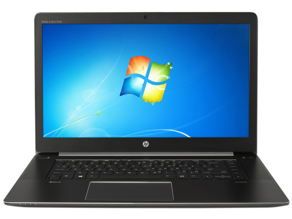 Laptop HP ZBook Studio15U G3:
Procesador Intel Core i7-6700HQ (Hasta 3.5 GHz) 6ta Generación,
8 GB DDR3L, SSD. de 256 GB,
Pantalla LED HD de 15.6