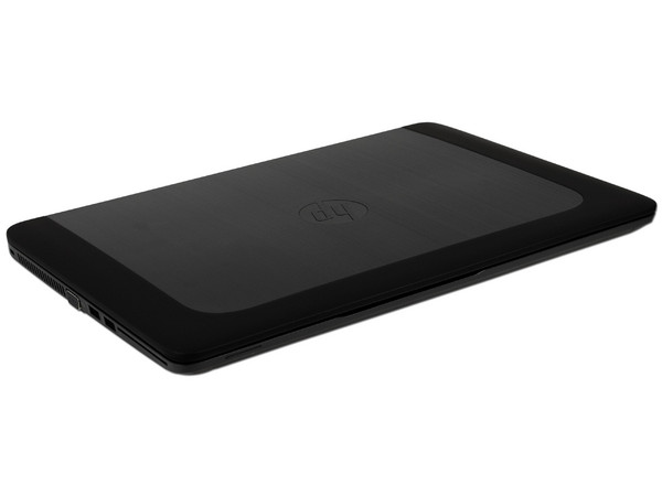 WorkStation HP ZBook 14 G2:
Procesador Intel Core i5-5200U (hasta 2.7 GHz),
Memoria de 16 GB DDR3L, D.D. de 1 TB,
Video Gráficos Intel HD 5500, Pantalla LED de 14
