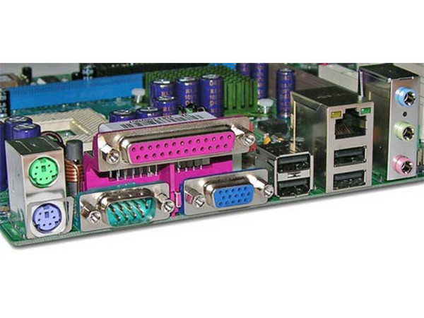 T. Madre Abit VA-20, ChipSet VIA KM400A,
Soporta: Duron/Sempron /Athlon XP, Socket A,
Integrado: Audio, Video UniChrome Pro, Red 10/100Mbps,
Memoria: DDR400/333/266/200, 2 Bancos, 2GB Max,
Diseño: Micro ATX, Ptos: 1x AGP 8X, 3x PCI, 