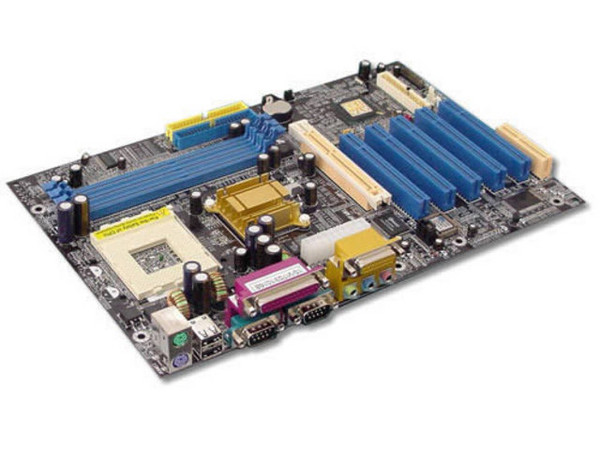 Tarjeta Madre Biostar M7-VIT ChipSet VIA KT400
Soporta hasta: AMD XP 2600+, Duron 1.3Ghz, Bus de 266/333
Integrado: Audio AC97, IDE: ATA-100/133, 
Memoria: 3x DDR DIMM DDR 400/333/266/200, 3Gb Max, 
Diseño: ATX Completo, Ptos. 1x AGP(8X), 5x PCI, 1x