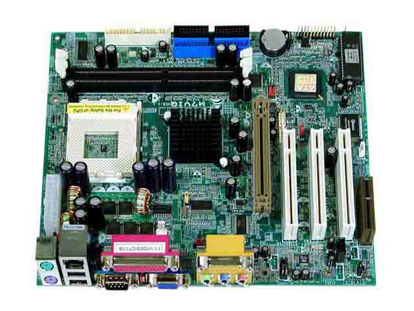 T. Madre Biostar M7VIQ con ChipSet VIA KM266,
Soporta: AMD Athlon XP y Duron con BUS de 200/266MHz, 
Integrado: Video S3, Audio AC97, Modem y RED 10/100Mbps
Memoria: DDR PC2100 (266Mhz), 2 Bancos
Diseño: Micro ATX, Ptos: 1x AGP, 3x PCI, 1x CNR.