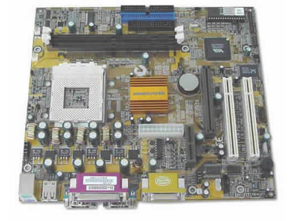 T. Madre ECS ChipSet VIA VT8363 & VT82C686A,
Soporta: Duron y Athlon BUS de 266 Mhz,ATA 100/66,
Integrado:AC97 (Avance ALC100-RealTek),
Memoria: SDRAM PC100/PC133, 1Gb Max,
Diseño: U-ATX, Ptos: 1x AGP, 2x PCI, 1x AMR